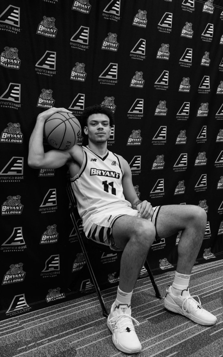 I am excited and extremely grateful to announce my commitment to play at Bryant University ! A HUGE thank you to my family, friends, coaches, and teammates for supporting me along the way. Can’t wait to get to work with the bulldogs🤎🤍!