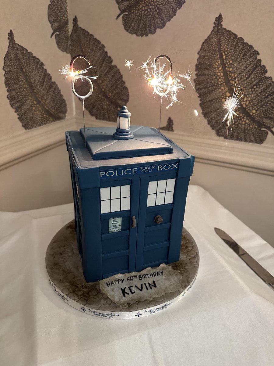 Who’d have thought…the big Six Oh…😳😫🎂 Cake was lovely! 👍🏼