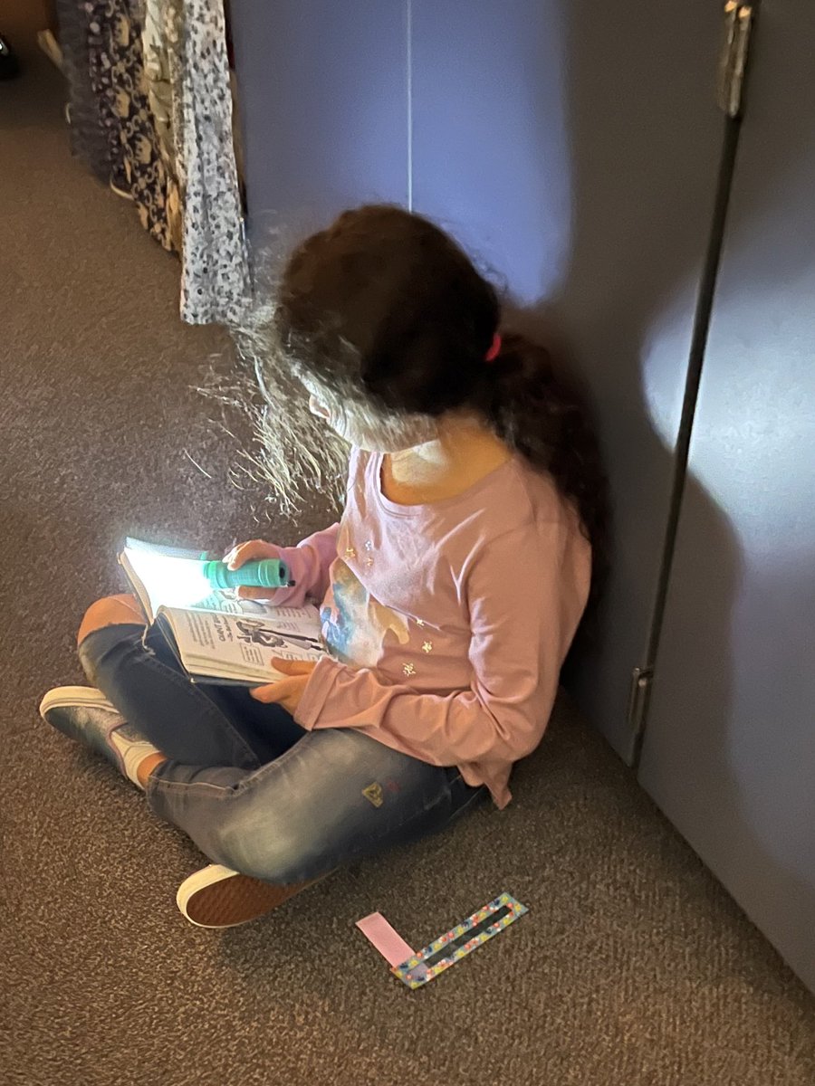 3rdFpe's tweet photo. Our first “Flashlight Friday”was a hit! https://t.co/xjNX7EGNK6