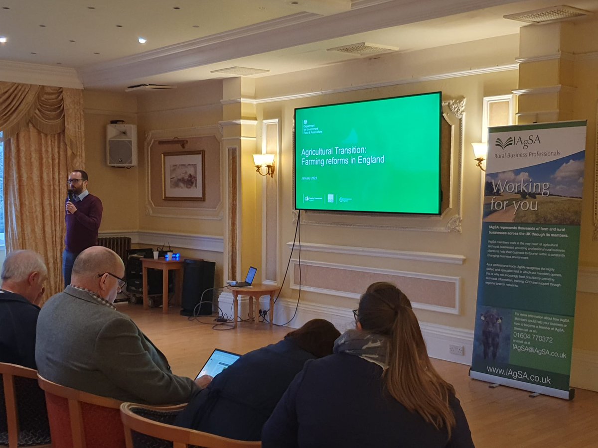 IAgSA_UK's tweet photo. Thank you to Stephen Ayres of the @Ruralpay who concluded today with a presentation on the Livestock Information Program.
#Ruralbusinessprofessionals #RuralBusinessAdministration #Farmsecretary #Bookkeeping #Complaince #IAgSA #EatingElephants #IAgSAConference #Conference https://t.co/R0vSLc6DsR