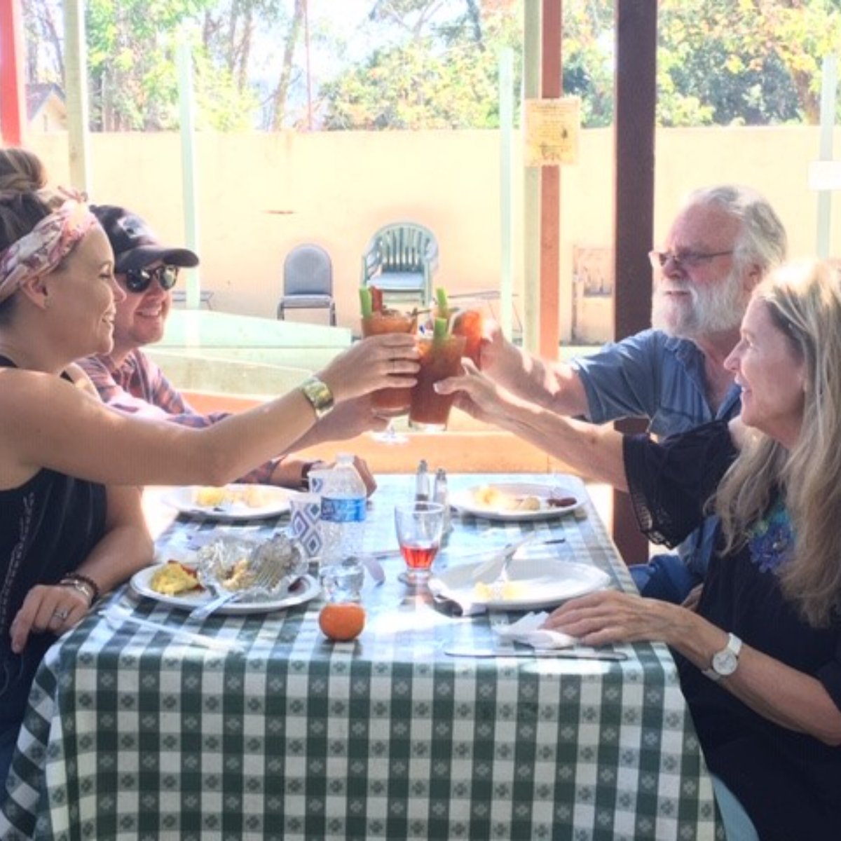 NonnosItalian's tweet photo. Whether you're a seasoned regular or a first-time guest, you're more than a customer to us. You're family. https://t.co/NiIufNz02t