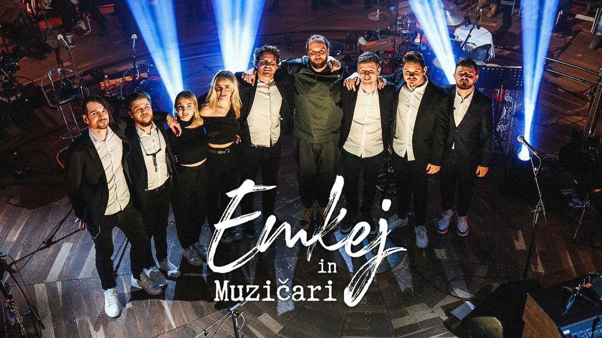 RTV_Slovenija's tweet photo. [𝐊𝐨𝐧𝐜𝐞𝐫𝐭] 𝐄𝐌𝐊𝐄𝐉 𝐈𝐍 𝐌𝐔𝐙𝐈𝐂̌𝐀𝐑𝐈 - 𝐀𝐊𝐔𝐒𝐓𝐈𝐂̌𝐍𝐎 | 𝟐𝟏.𝟒𝟓 | 𝐓𝐕 𝐒𝐋𝐎 𝟐
Zmagovalec letošnjega projekta Frišno, Emkej, ki velja za enega najbolj izkušenih in najvidnejših predstavnikov žanra, v zadnjem času spet nagovarja široko domače občinstvo. https://t.co/FiUvSKCGTd
