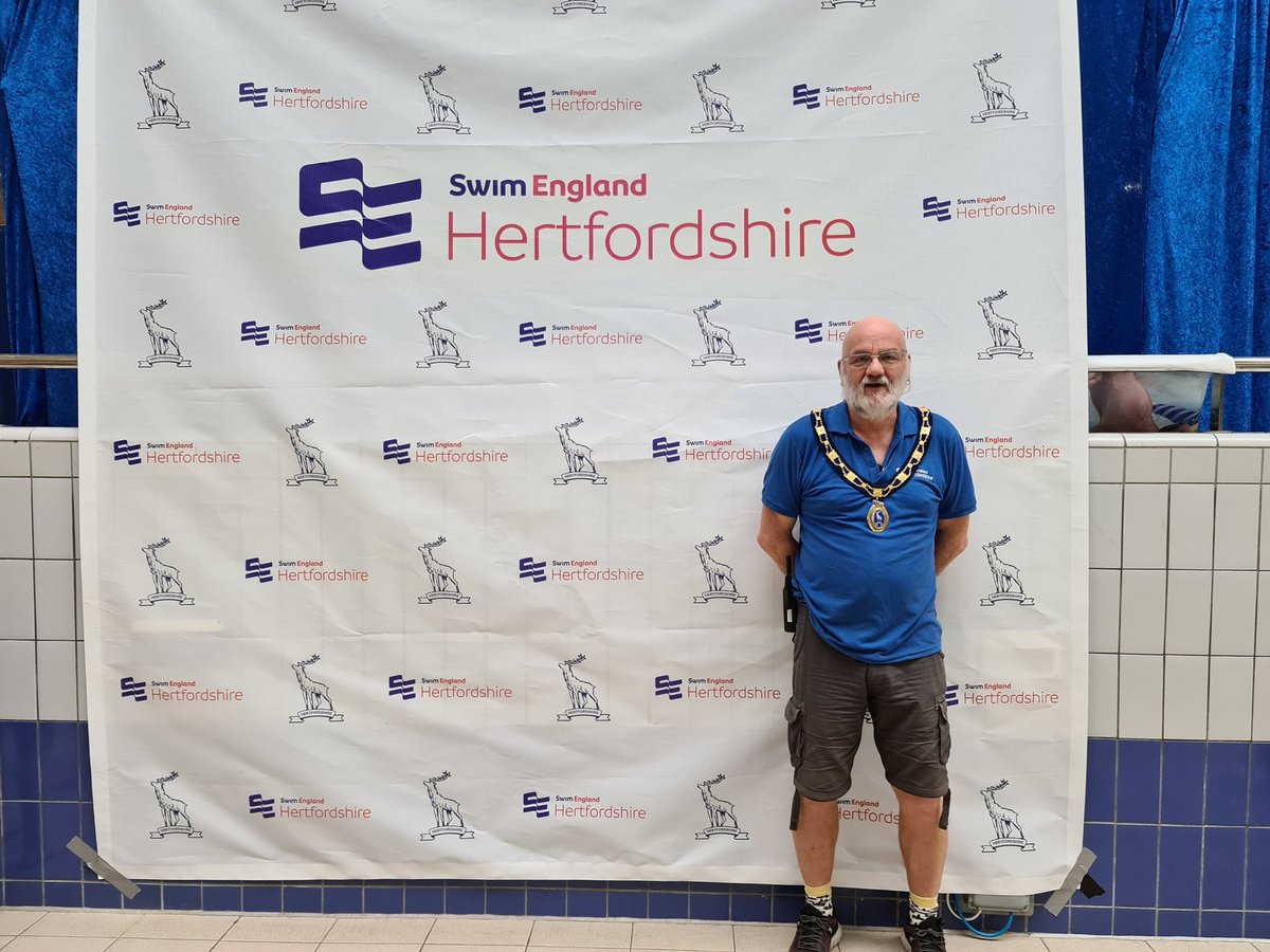 On duty at the penultimate day of #SEHCC2023 in front of our new poolside "curtains" <a href="/swimherts/">Swim England Hertfordshire (Swim Herts)</a>