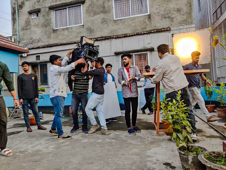 thefoysalwasi's tweet photo. #shooting #shootingpictures #behindshooting #actor #bdactor #trandactor #shootingbild #shootingphoto #shootingpic #shootingtag #twittershooting #shootingday https://t.co/vah9FDneOh