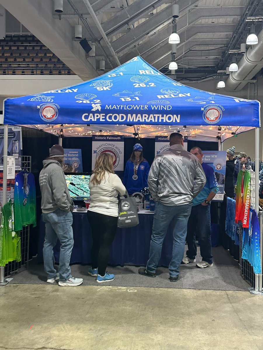 capecodmarathon's tweet photo. Don’t forget to stope by our booth at the @runshowusa today and tomorrow!
Photo credit @ljs39
#runshow #boston #marathontraining https://t.co/Y2lj4Zbjto