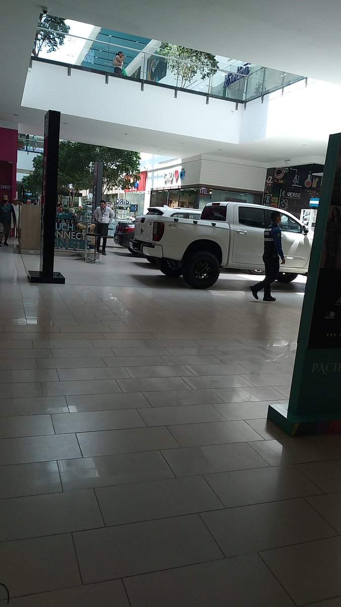 SingleManta7's tweet photo. Quien por el Mall del Pacífico de Manta https://t.co/ssPYVFoptN