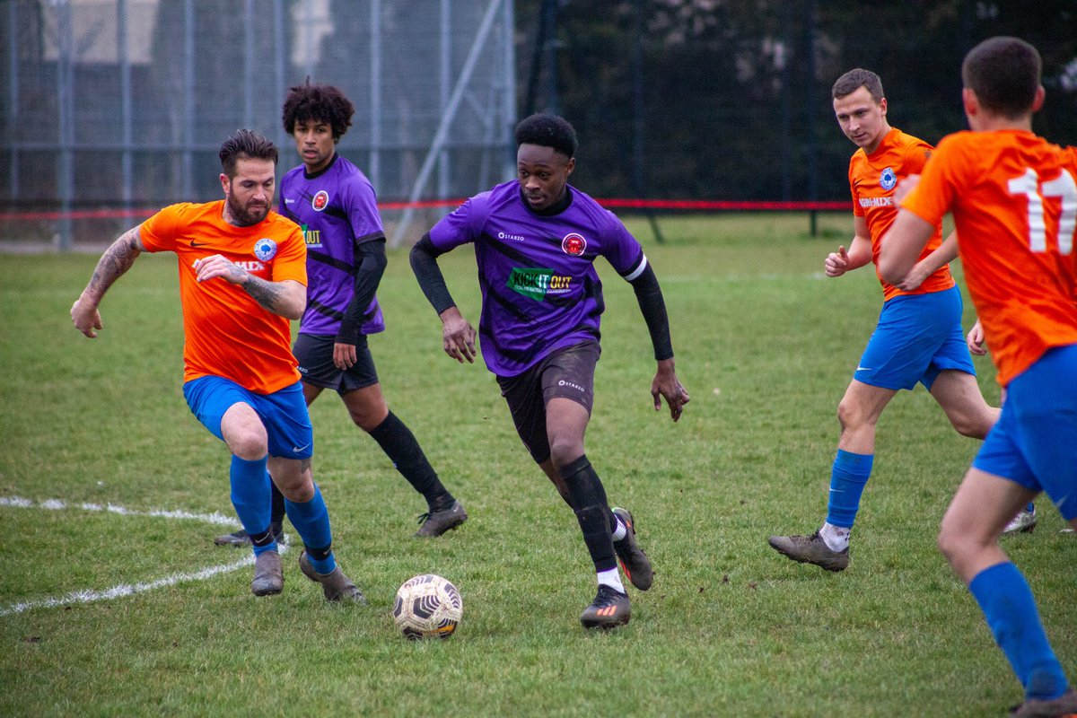 sfn_fc's tweet photo. Big Game, Big Result!
On to the Semi Finals!!
📸 @EliseOBrien2000
#SFNFC #kickitout #upthesfn ⚫️🔴 https://t.co/QYMmCbjRgO