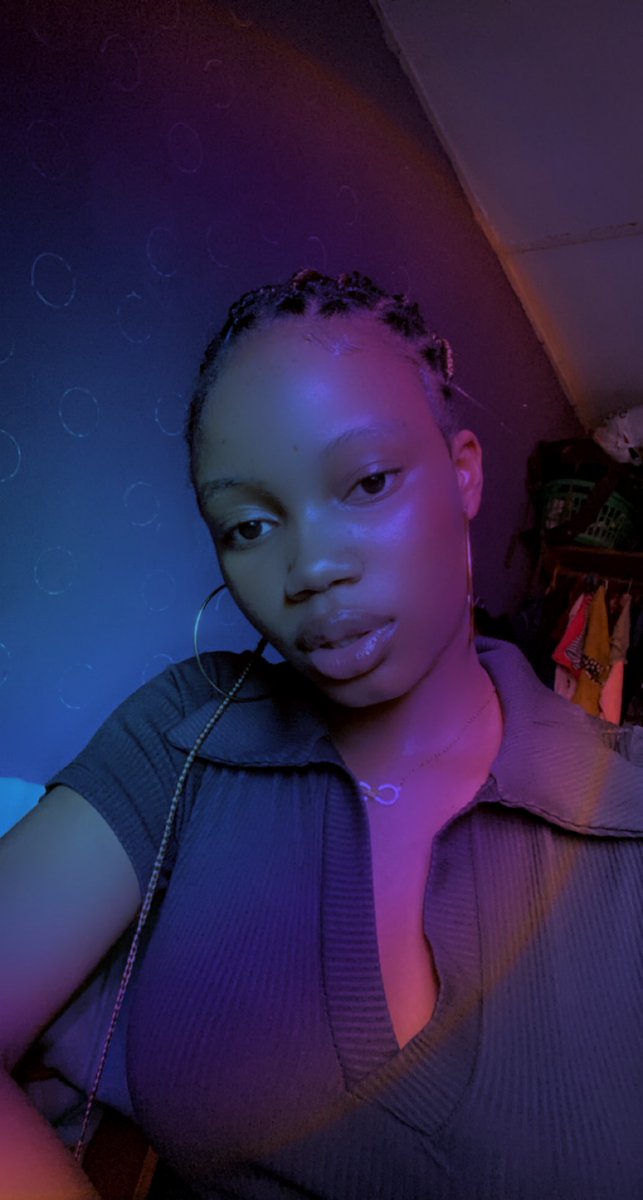 Feyi_shayy's tweet image. Hi😊

#DoWeHaveAProblem