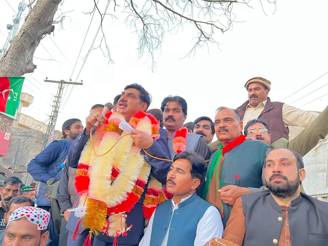 SardarSarfrazD1's tweet image. PP-143 
خانقاہ ڈوگراں میں الیکشن کراو ملک بچاو ریلی کے اختتام پر خطاب کرتے ہوے
@Dr_YasminRashid @PTIOfficialCP @Ali_Waraich_PTI @ImranKhanPTI