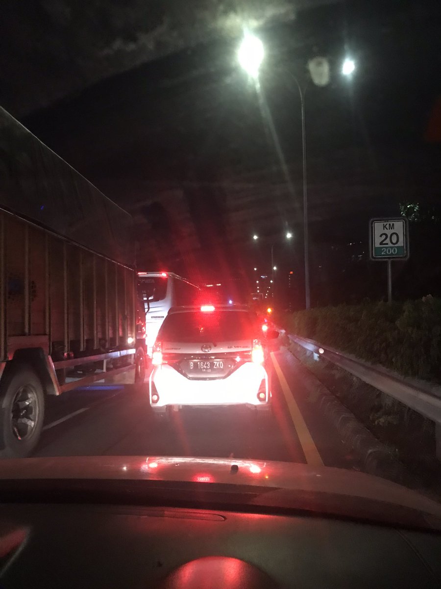 Cloud Indonesia tweet media