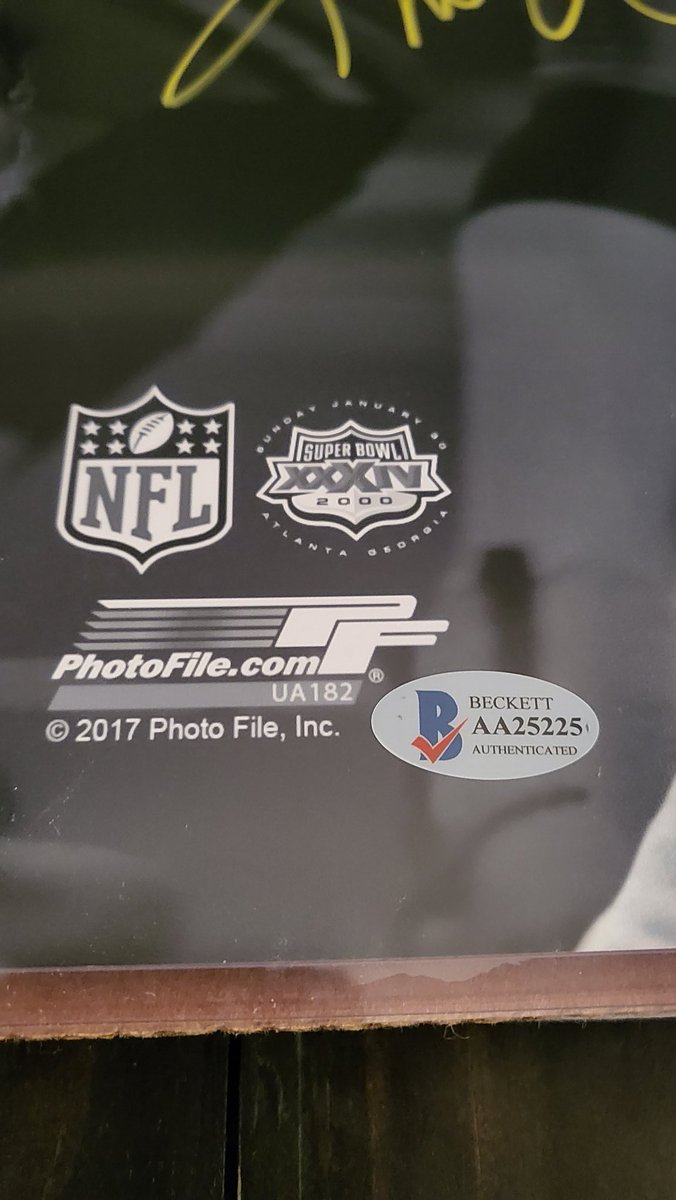 Fonz232323's tweet image. Any Kurt Warner fans out there? Got this 16x20 SB34 auto BAS COA included.
Looking for $110
#rams #LARams #STLrams #superbowl    
RTs appreciated