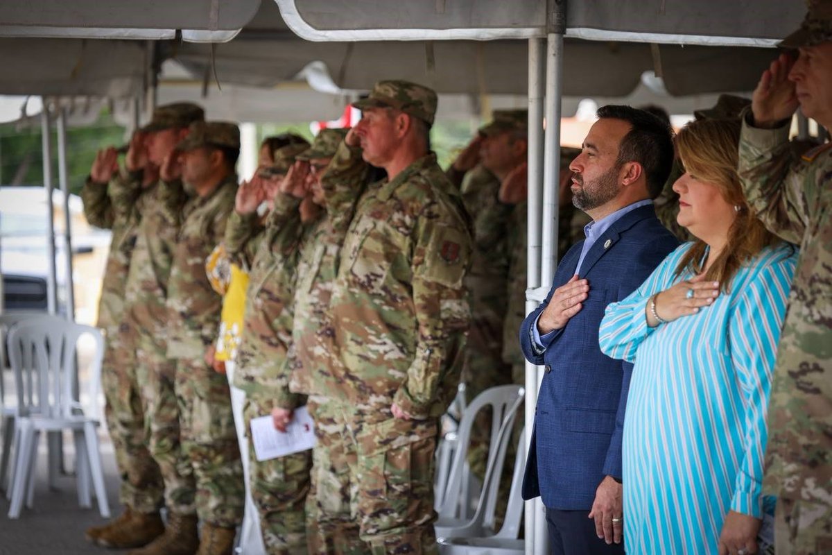 prsecestado's tweet photo. En representación de @GovPierluisi, celebrando el inicio de construcción de un nuevo Centro de Entrenamiento en el Campamento Santiago en Salinas junto a @RepGonzalez y @KarilynBonilla, un proyecto histórico liderado por @USACEHQ. https://t.co/Bl8QoBDBK0