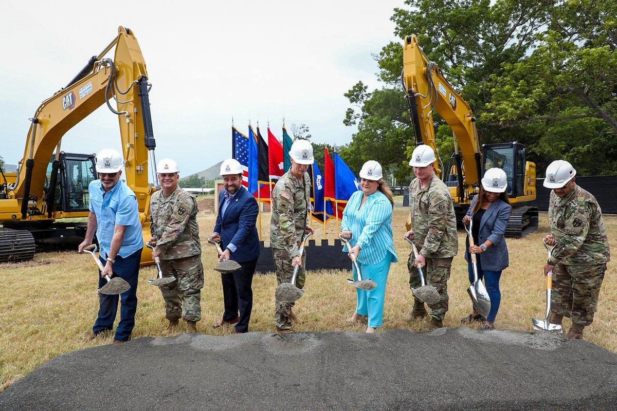 prsecestado's tweet photo. En representación de @GovPierluisi, celebrando el inicio de construcción de un nuevo Centro de Entrenamiento en el Campamento Santiago en Salinas junto a @RepGonzalez y @KarilynBonilla, un proyecto histórico liderado por @USACEHQ. https://t.co/Bl8QoBDBK0
