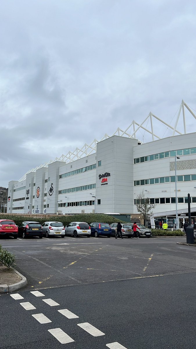 SouthCoastJacks's tweet image. South Coast Jacks in SA1 📍🦢

Wasn’t worth the fuel money. 

#SCJ #Swans