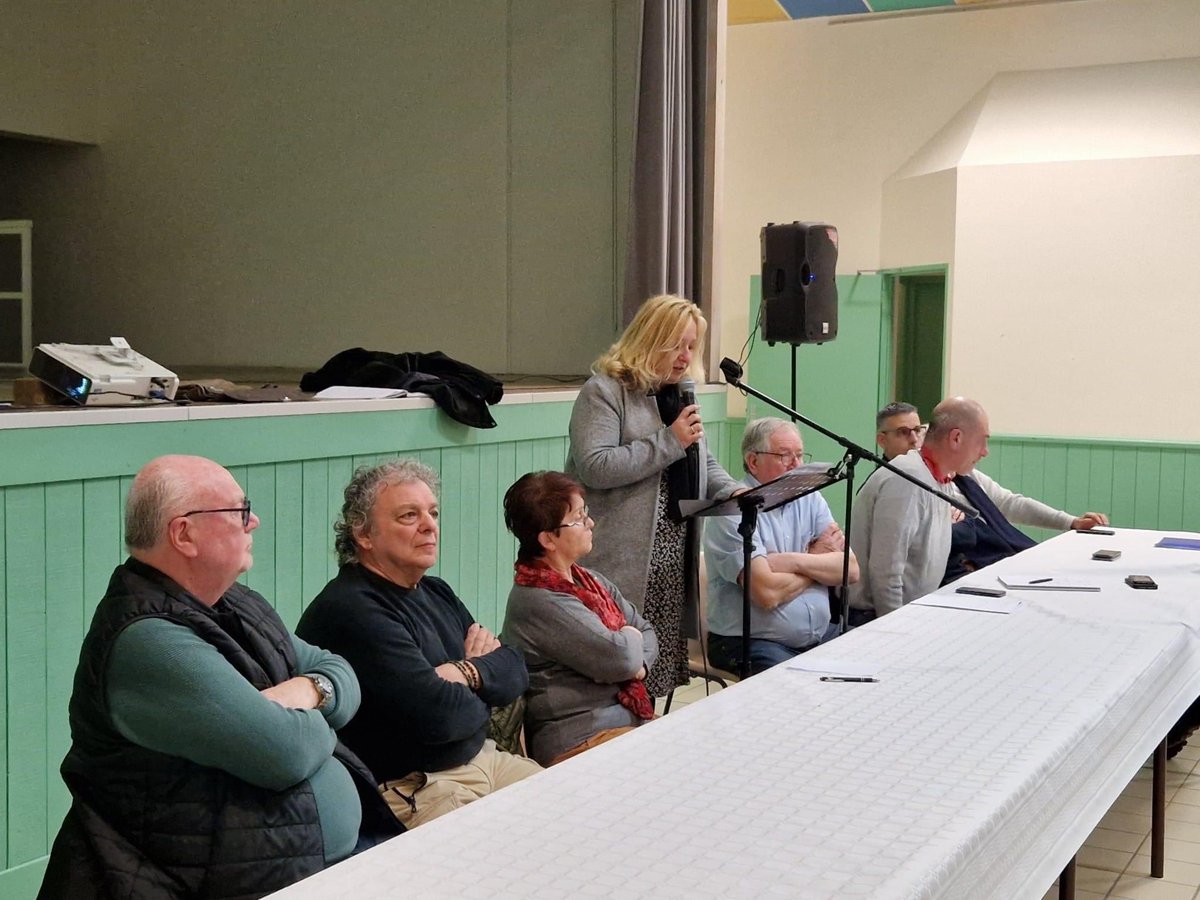 AnnickCousin_RN's tweet photo. Je participais à l'AG de l'association de sauvegarde de matériels agricoles et de sapeurs-pompiers au #TemplesurLot menée par son Président Daniel Feltrin dans une ambiance chaleureuse .
Merci pour cette invitation et pour l'engagement de cette joyeuse équipe de passionnés. 👏🏼 https://t.co/eKW5bEkx4Y