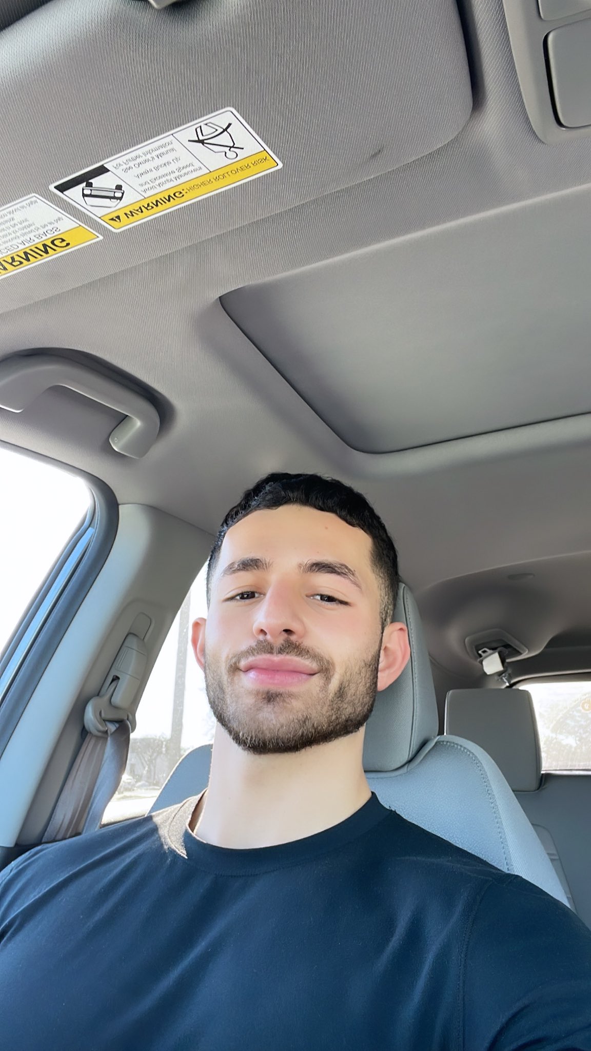 FoJM2VbX0AA9mzA?format=jpg&name=large