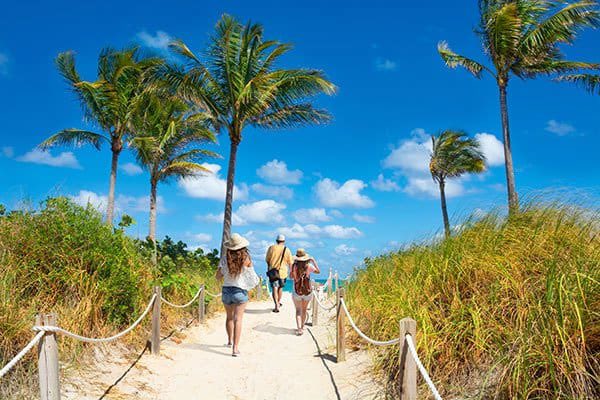 FloridaFirstTC's tweet image. Families, it's time to plan your next adventure! ☀️ 🌴 Visit Florida with us for a holiday filled with sun, fun, and memories that will last a lifetime. Book now and enjoy the best attractions the Sunshine State has to offer! 
florida-first.com
#FloridaFirst #holiday