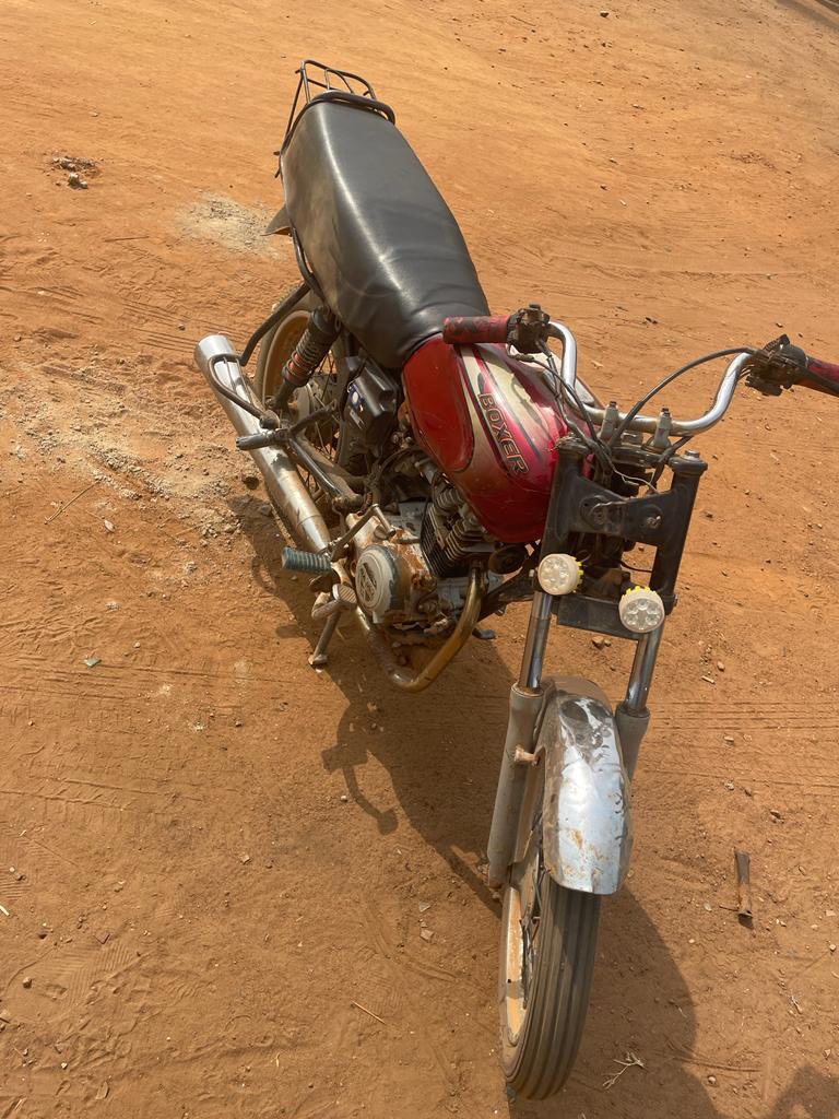 At about 1000hrs today, patrol officers from Imota Division stopped two men coming from Sagamu on a motorcycle for a search. Found on them were a locally made semi-automatic pistol, two live ammunition, charms, masquerade regalia and three mobile phones.