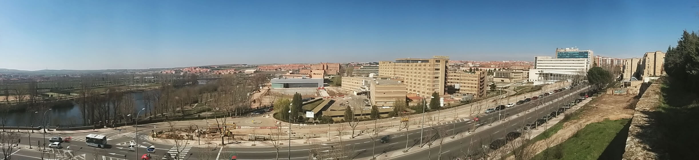 EVOLUCIÓN DE LAS OBRAS DE DEMOLICIÓN DEL HOSPITAL CLÍNICO DE SALAMANCA... FoJPgIGWAAIUM4G?format=jpg&name=4096x4096