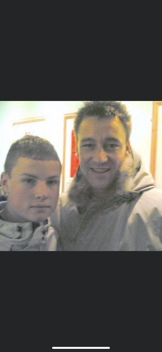 waggyathleticfc's tweet image. Man of the match! @pete_lauchlan pictured here, with one of his many fans @JohnTerry26 👏🏾 #classtoday