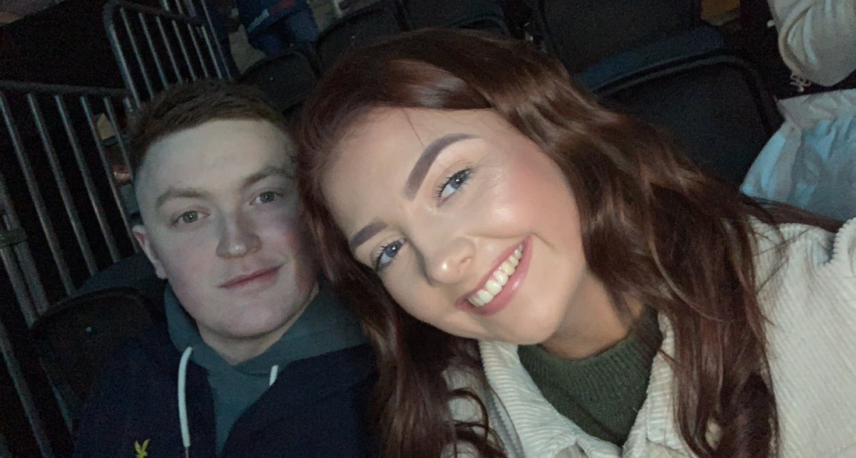 GeorgiaCalderw1's tweet photo. #GiantSelfie 🥳 https://t.co/FjwkRDpAc4