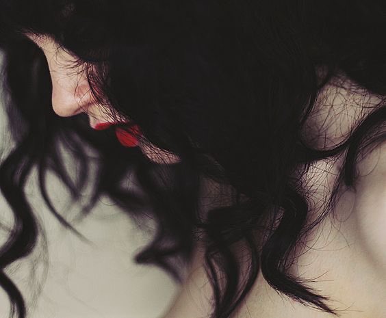 KimVPoetry's tweet photo. Our story is a dark fairytale
With tragic beginnings,
And adventures along the way.
Cursed, fated,
Bewitched and star crossed,
And when this chapter comes
To a close,
Two unlikely lovers
Will have a million happy
Endings.
#SlamWords #67thEdition #encore #GuestHost round 10 https://t.co/UXDLPp4Fwr