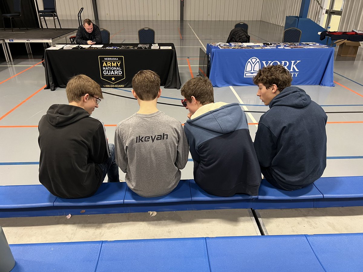 yorkscienceguy's tweet photo. Esports pre match!! State finals! #yorkdukes #esports #NSeSA https://t.co/C5rYZaFFSZ