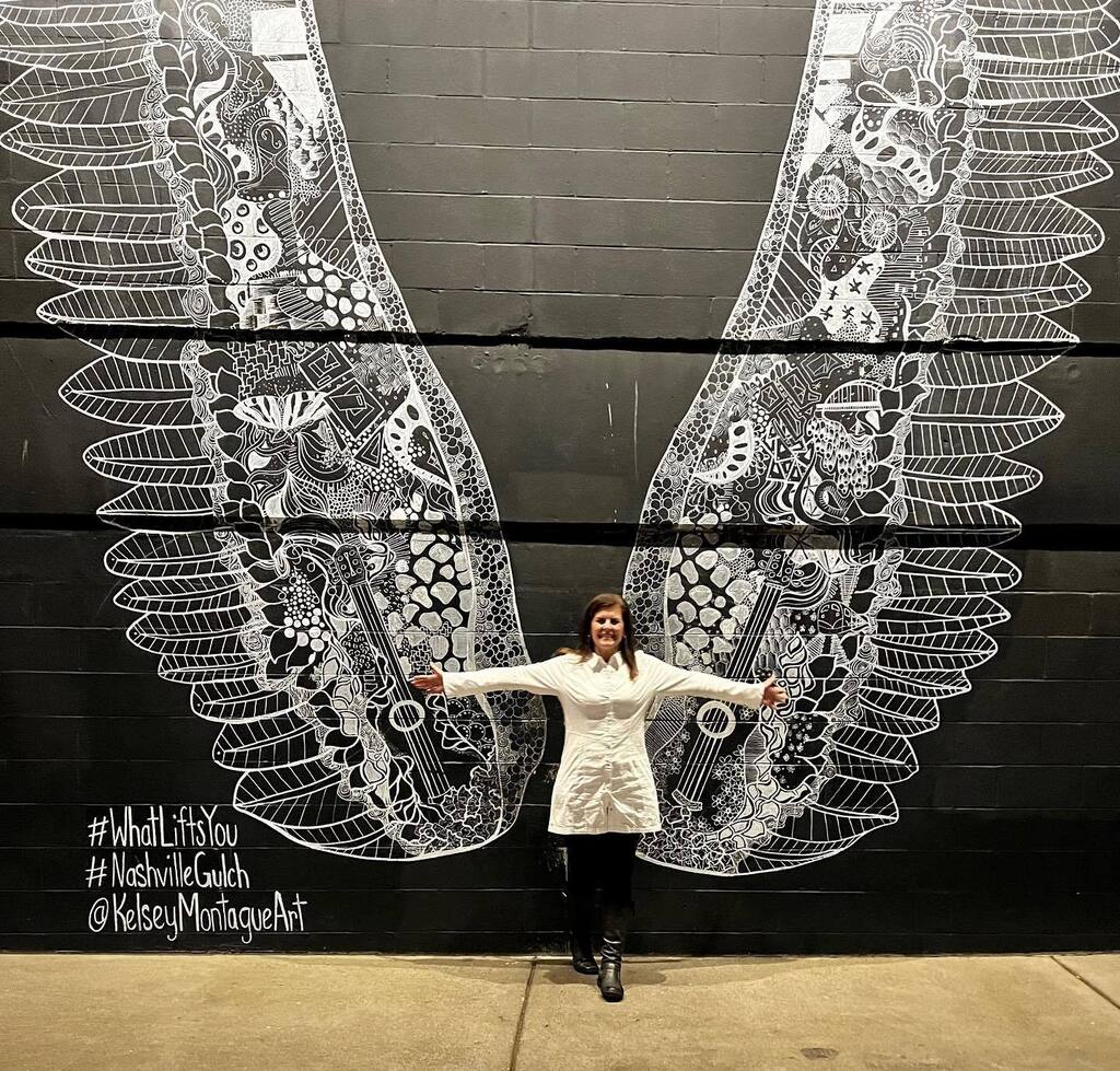 HouseofGlencoe's tweet photo. Nashville nights with @collrobertsonNashville nights with @collrobertson https://t.co/2ztthZiZTE