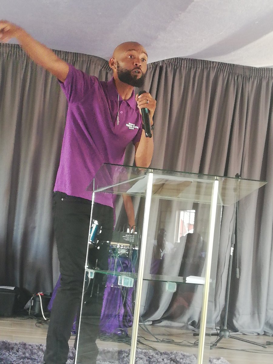 ShabalalaShabs's tweet photo. Feeling blessed at the church service. https://t.co/V88HiyM9GY