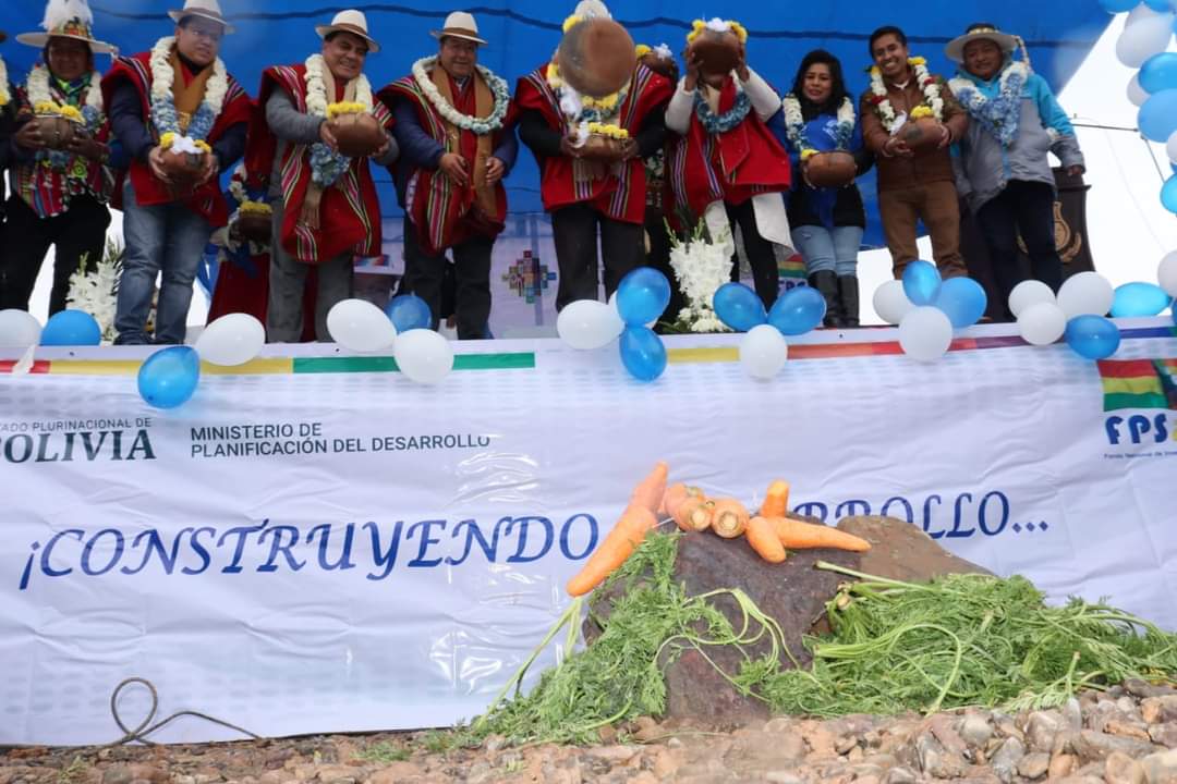 4rielcespedes's tweet photo. #SoracachiConLucho
 #Oruro
¡Felicidades Soracachi!
¡Felicidades Oruro! https://t.co/x4lbi3exrm