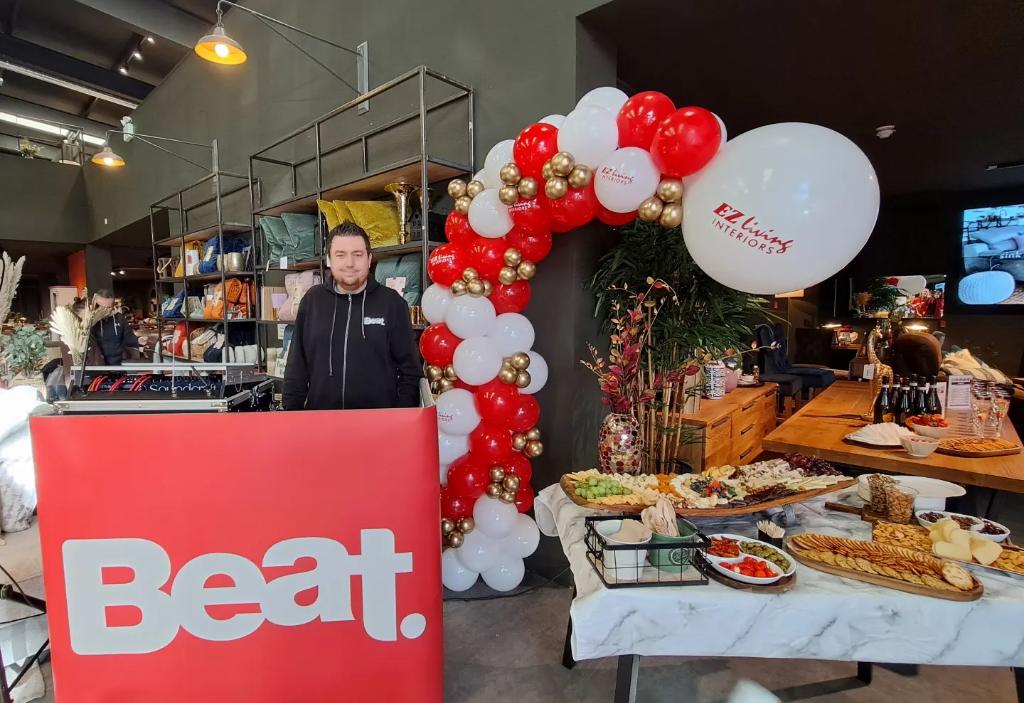 Beat 102 103 tweet media