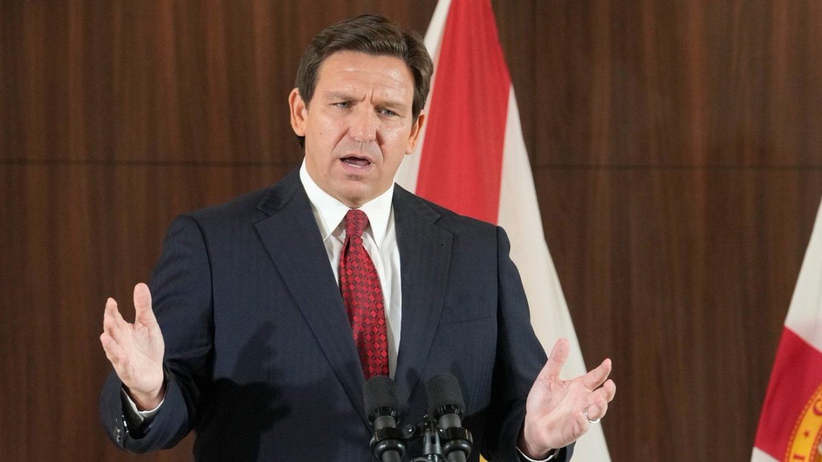 thehill's tweet photo. DeSantis files complaint against Orlando Philharmonic for hosting drag holiday event https://t.co/y9GzyMctud https://t.co/TYUVB6bpol