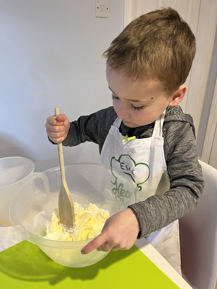 kimberley potts tweet media