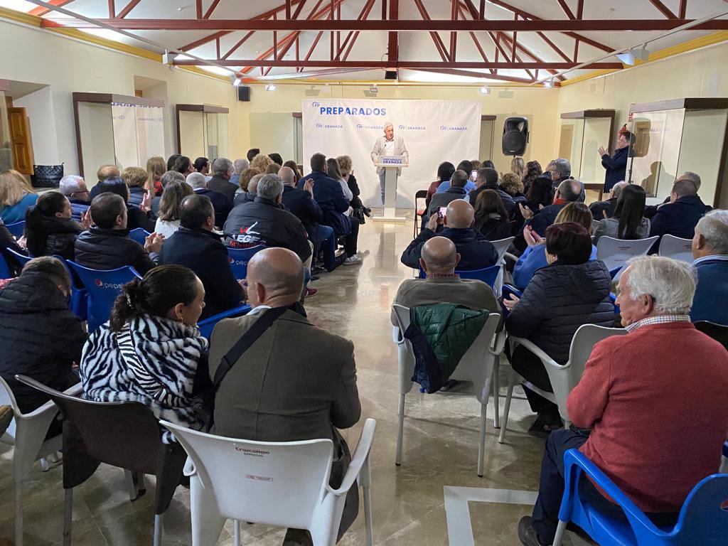 ✅ José Manuel Muñoz será el candidato a la alcaldía de #Íllora

👉🏻Hoy presenta con gran ilusión su proyecto de cambio para el municipio 

#PreparadosGranada
#PreparadosÍllora