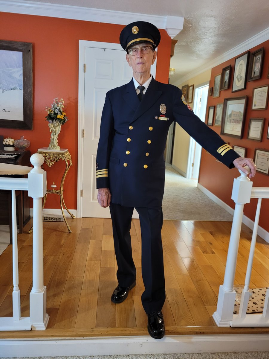 tomhailey's tweet photo. My recent podcast is Stories by Senior Firefighter Orville Cook.
https://t.co/SYhoEcoHtR https://t.co/FS1PvxLuWj