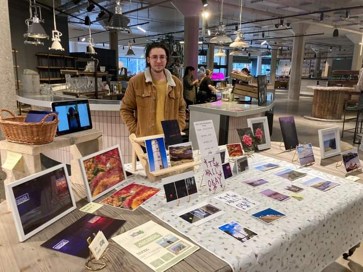 enttruth's tweet photo. Two @MCFCinHull participants attended the Makers Market @HoHFoodHall
#makingchangesforyou #youthentrepreneurship #MicroBizMatters #hull https://t.co/ExwBnCHHab