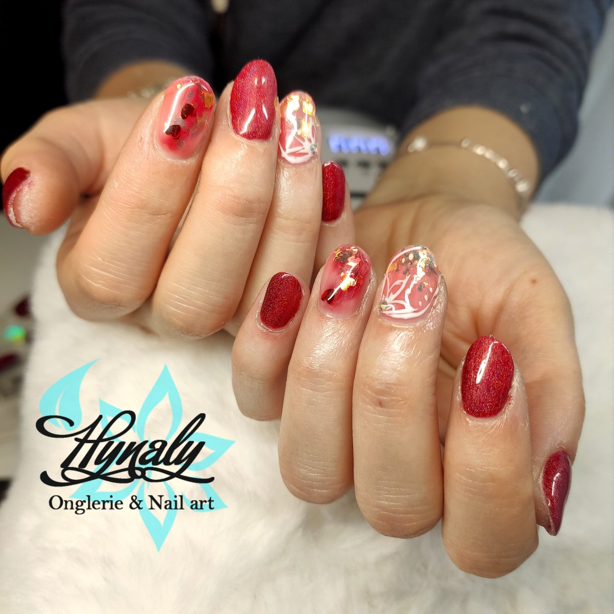 Valentine nails (on naturalnails )
❤️🥰

#nails
#nailart
#valentinenails
