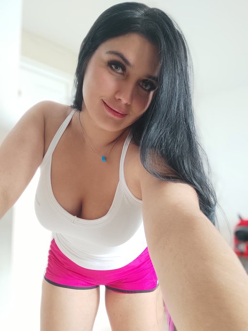 🐩 https://t.co/60QhV4HGep