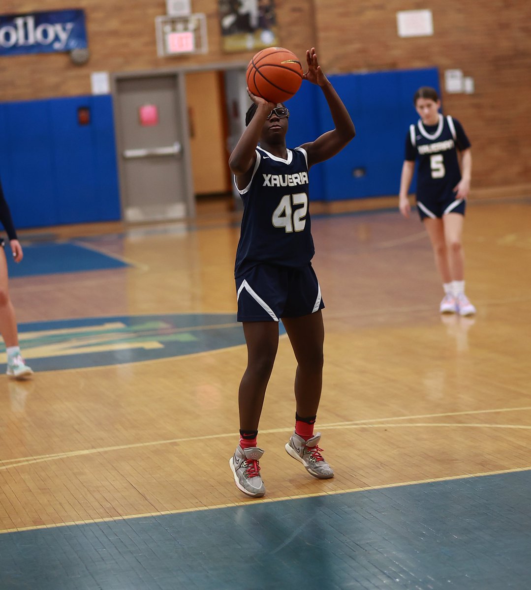 NYGHoops's tweet photo. 📍2023 GCHSAA THINK PINK EVENT 

Xaverian defeats Holy Cross 57-45 https://t.co/RThbFPuymX