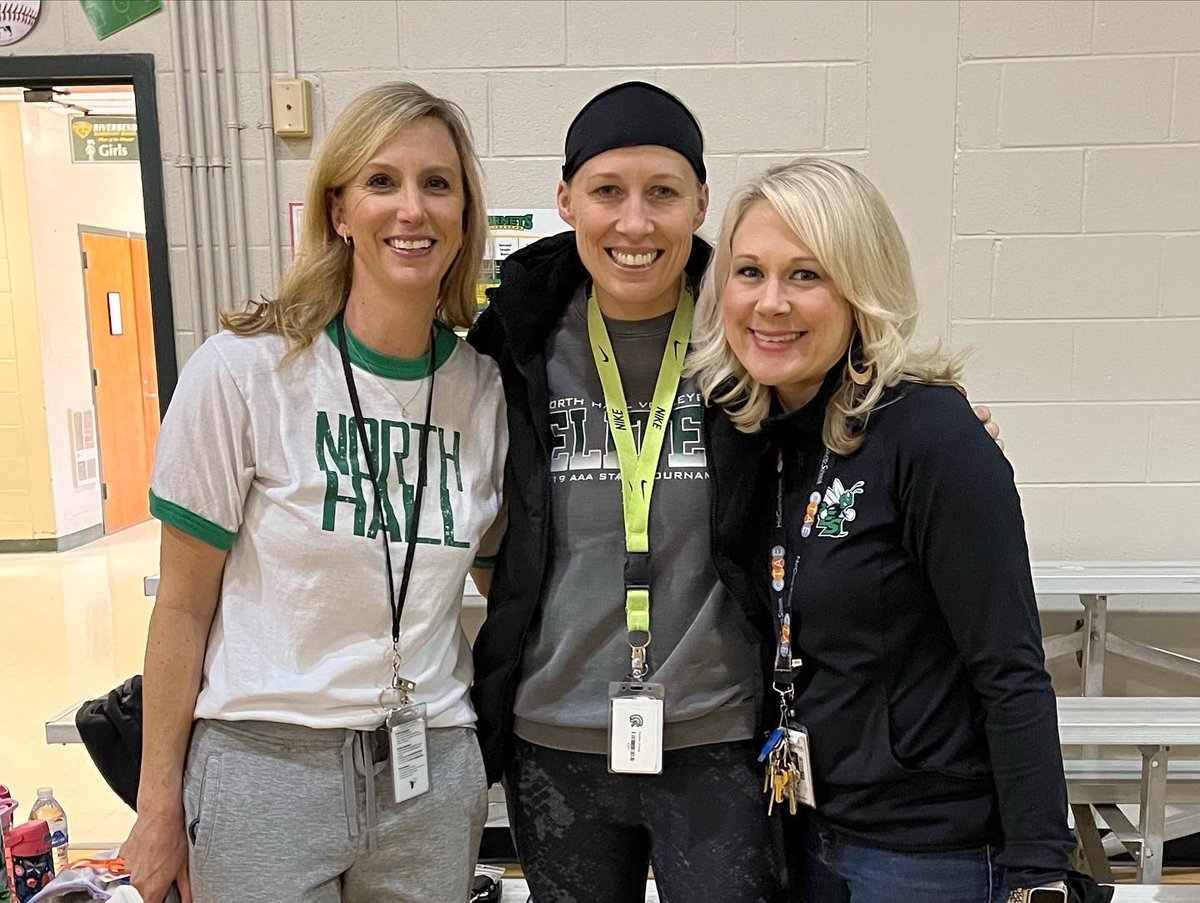 riverbendes's tweet image. National Girls and Women in Sports Day celebrates athletes and encourages participation.
Our North Hall High School athletes joined with our students to help promote their sports and explain the benefits of their participation.  Go Trojans! #NGWSD #clusterpower #riverbendrocks