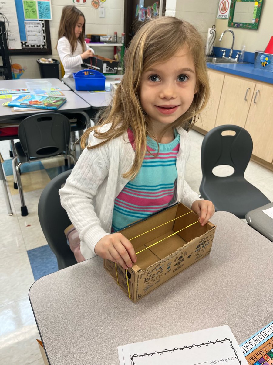 BuckheadPrep's tweet photo. First graders discovered that sound is caused by vibrations and then built rubber band instruments to explore this idea. https://t.co/IQusPEFi32