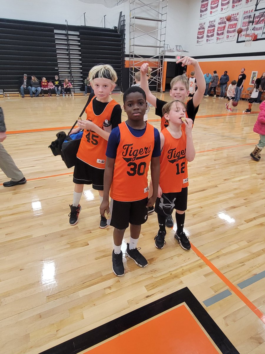 Elom put up 40 today in a 5th grade game at home!! Well done Elom!!!