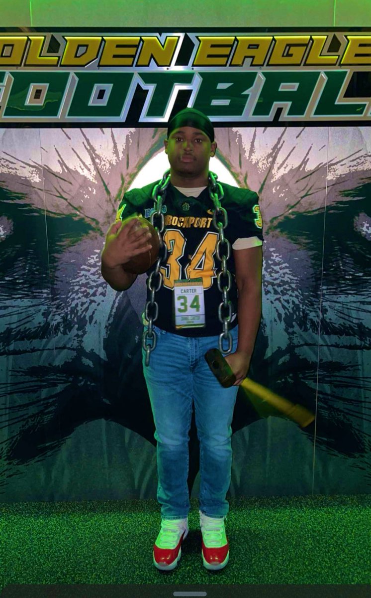 daniel34carter's tweet photo. Thankyou @Coach_Potter and @BPort_Football for the official visit, i had a amazing time at the facility today https://t.co/pwNq8SwQhv