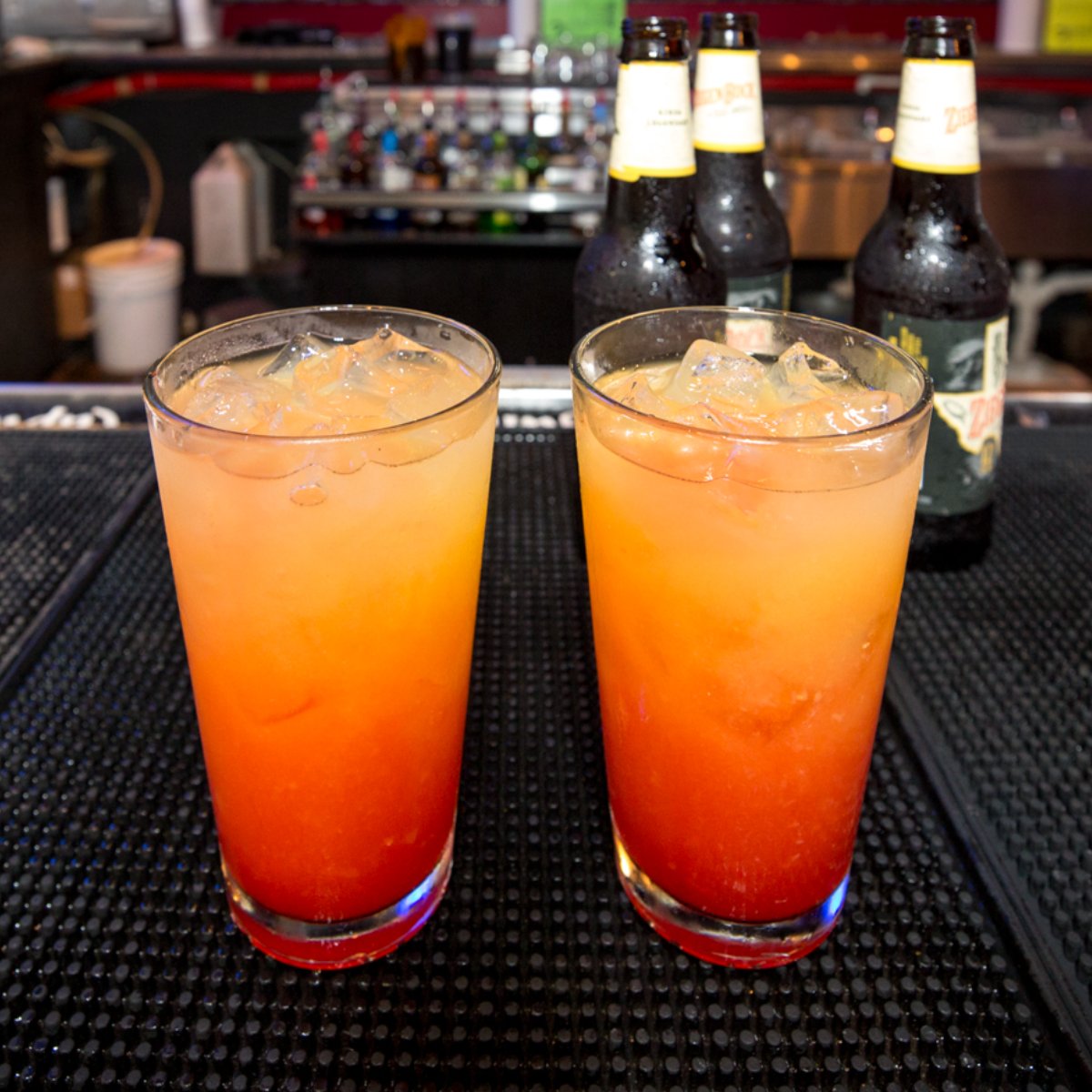 wolfies290's tweet photo. Refreshing drinks are just as important as delicious food, and we're ready to bring you both. https://t.co/tjbQBwdmLu