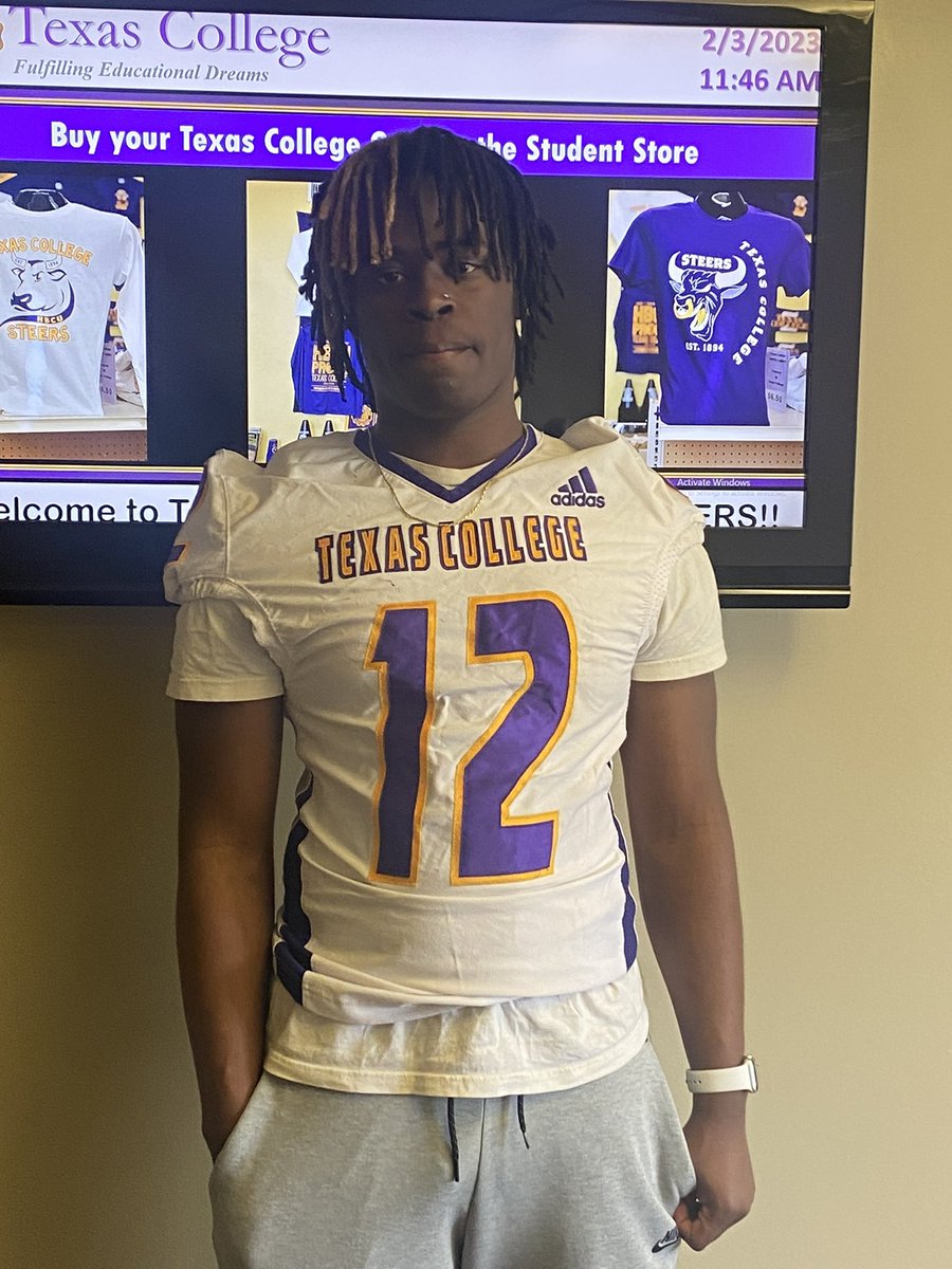 xBates_4's tweet photo. Had a great visit today at Texas College with @nobles_coach https://t.co/thZI9piFxY