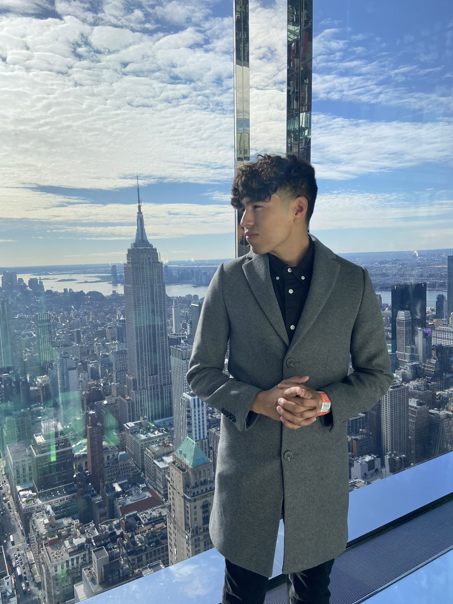 2princess6_'s tweet photo. New York be4 his Mamma 🐻! #NewYork 🏙️🫶🏽 @limitlessdon1 https://t.co/kBxw8WlvdD