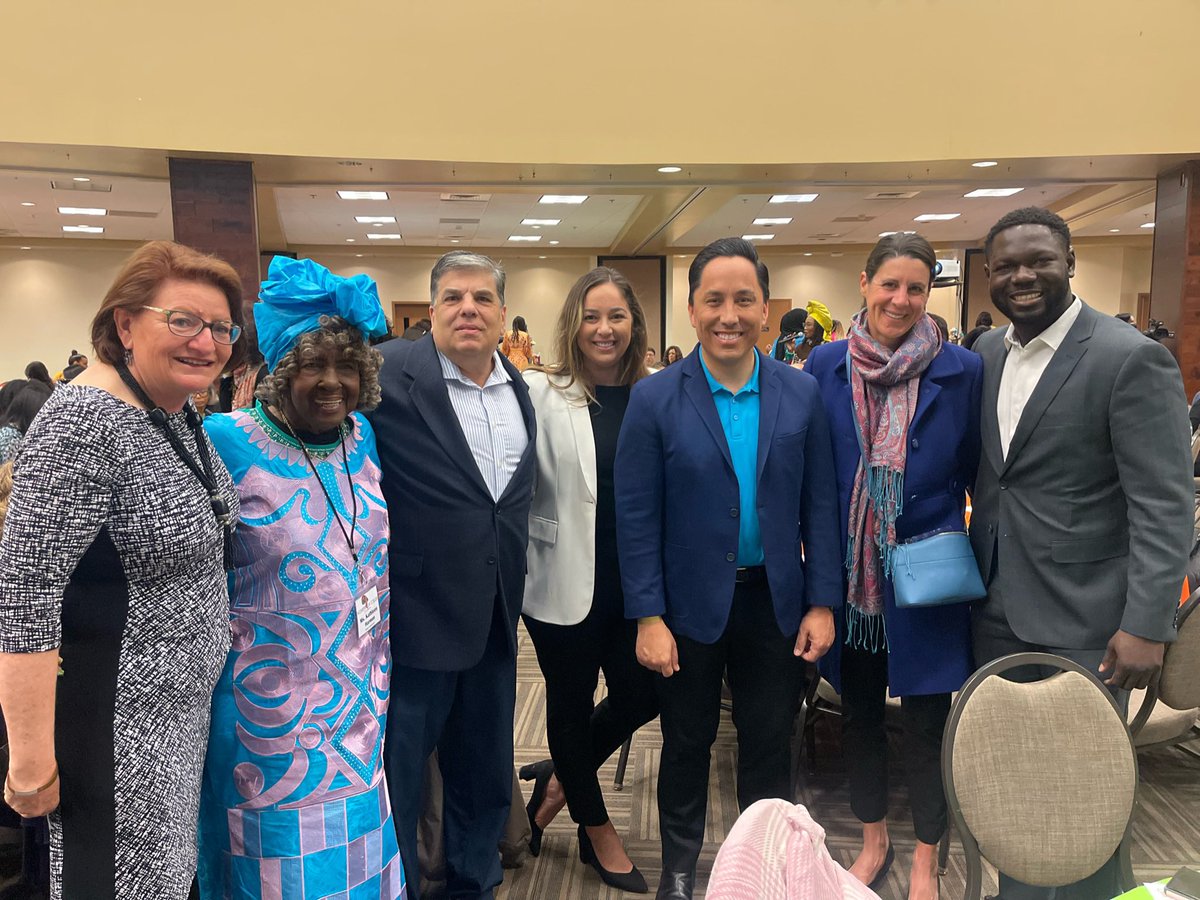 Great morning catching up with friends and honoring <a href="/KarenBassLA/">Karen Bass</a> along with many other amazing trailblazers at the 5th Anniversary Women of Color Roar breakfast. #ForAllofUs