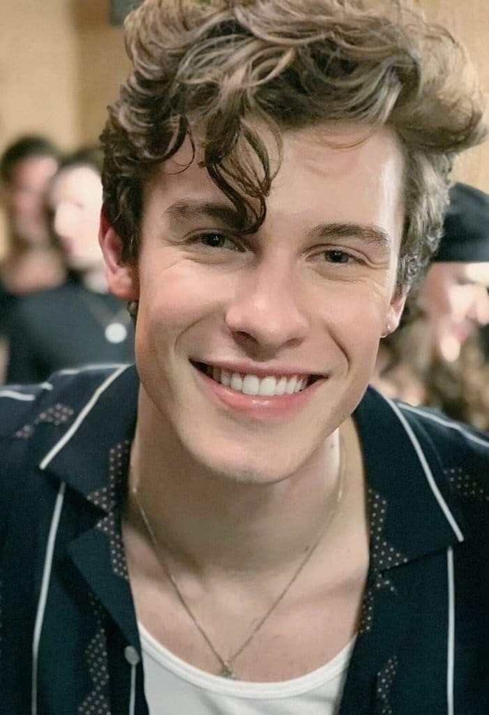 ShawnMVotes_'s tweet photo. 🚨Cada vez más cerca!! Sigan votando

🥇..: 42.7k  (+0.6)
🥈Shawn :42.5k  (+1.2k )
Diferencia:200 votos

Reply with 
I vote for #TTJFCShawnMendes https://t.co/Vwkwh79EPt