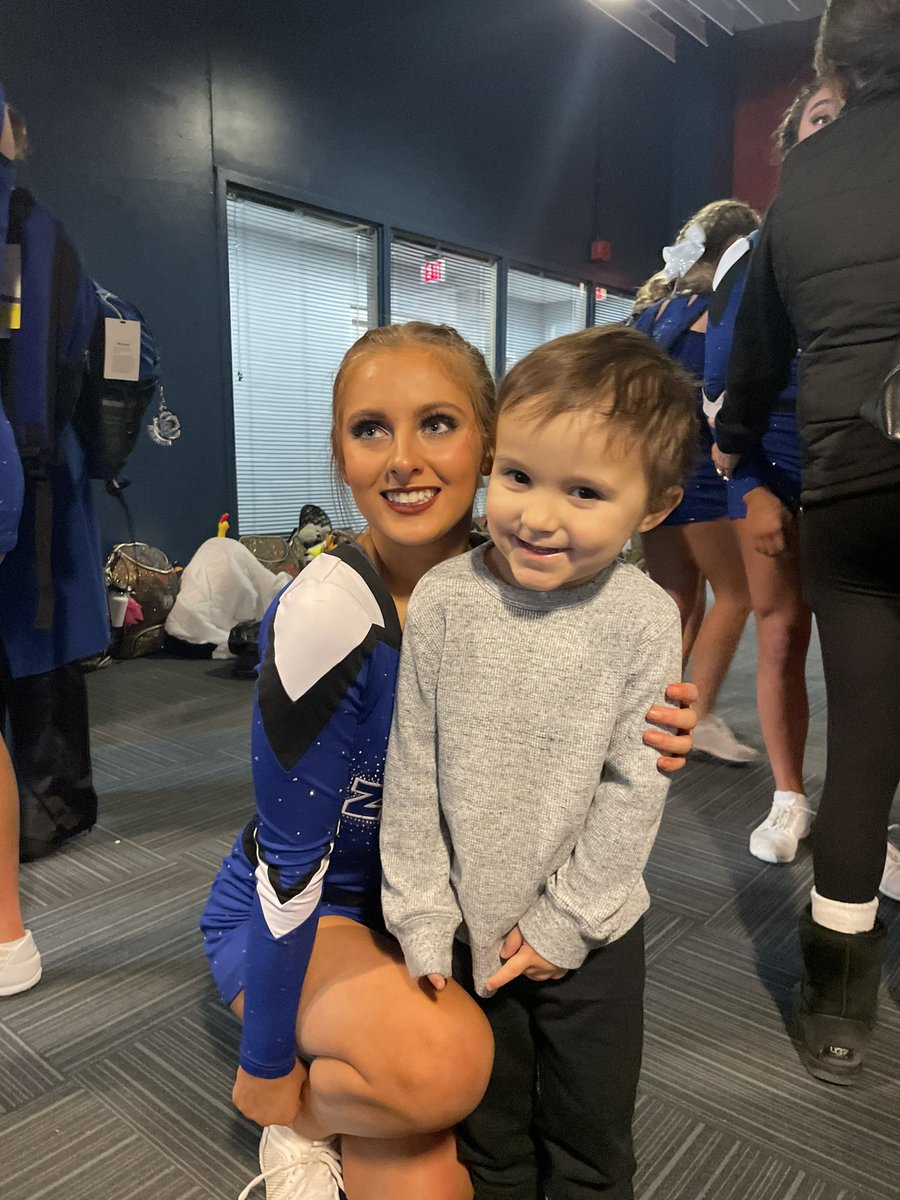 My buddy and I were completely blown away by the incredible talent and performance of @LZHScheer! Huge congrats to the LZHS Cheer team and coaches!!! #GoBears #BetterTogetherD95 #ProudSup