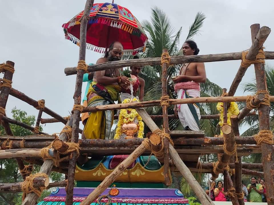 aranpani tweet media